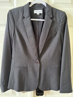 NWOT Calvin Klein Women's Gray Pinstripe Suit Jacket Sz: 6